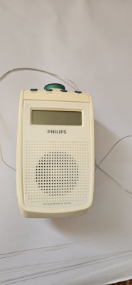 RADIO PHILIPS AE2330/00 , FUNCTIONEAZA FM foto