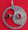 (166) PANDATIV DIN ARGINT CU 2 RUBINE, MODEL FRUMOS, VINTAGE, MARCAJ ARGINT 925, 6,83 GRAME