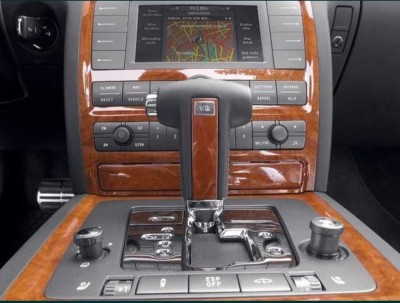 VW PHAETON CD DVD Harti Gps Navigatie VOLKSWAGEN PHAETON NAVI Gps Harti Europa inclusiv Rom&amp;acirc;nia foto