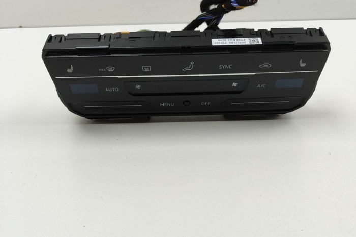 Modul de climatizare VW T-ROC A11 2023 OEM: 2GA907044A,5HB015113 30438299