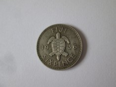 Rara! Fiji 6 Pence 1936(an rar) UNC argint cu patina deosebita,regele si imparatul George V