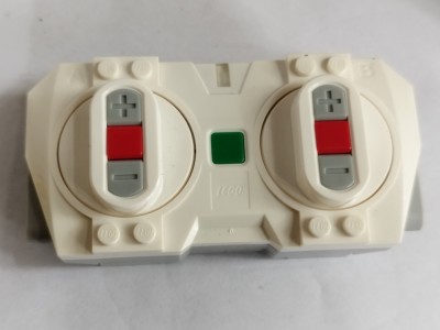 bnk jc LEGO - telecomanda Powered Up 88010 - functionala foto