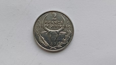 Madagascar-2 Francs 1989 foto