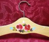 UMERAS TIROLEZ DIN LEMN CU DECOR FLORAL MANUAL 44 CM