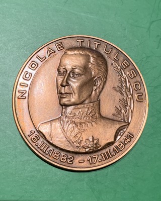 Medalie Nicolae Titulescu 1882-1941 foto