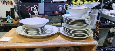 Set Farfurii pt. 6 persoane foto