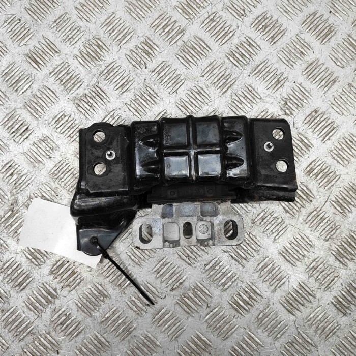 Suport motor st&acirc;nga SKODA SCALA 2021 OEM: 2Q0199555BD 23979366