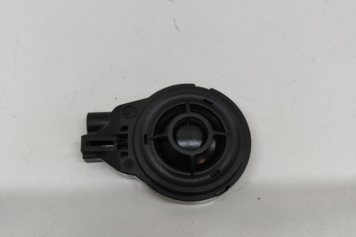 Difuzor planșa de bord AUDI A4 Avant 8W2, B9 2023 OEM: 8W0035399A | 31650158