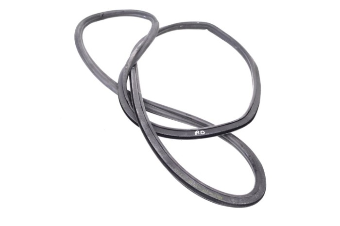 Garnitura ușă dreapta față MERCEDES-BENZ VITO / MIXTO Furgon W639 2014 OEM: A6397210080 11805727