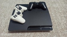 PlayStation 3 cu 2 manete GTA 5 FIFA 19 Minecraft Mortal kombat foto