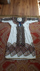 ROCHIE TRADITIONALA POPULARA . FOARTE FRUMOS LUCRATA .