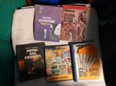 200 cărți polițiste