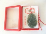 * Talisman zodiac chinezesc: cal, pandativ plastic verde imitatie jad, 4cm