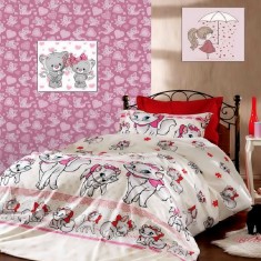 Lenjerie de pat pentru o persoana cu husa elastic pat si fata perna dreptunghiulara, Kitty, bumbac ranforce, gramaj tesatura 120 g/mp, multicolor