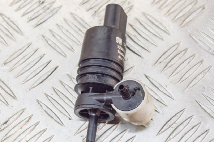 Motor rezervor lichid de parbriz OPEL MOKKA / MOKKA X 2018 OEM: 3240117,13250357 11689579