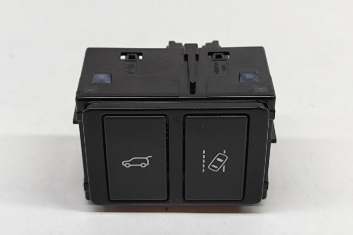 Comutator deschidere haion JAGUAR F-PACE X761 2017 OEM: HK83-11654-DB,1AD-SAX761A 23067548