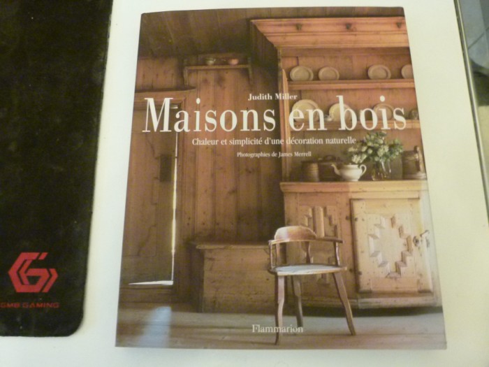 Case de lemn