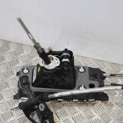 Timonerie cutie de viteze VW PASSAT B8 3G2 2014 OEM: 3Q0711061A3Q0711049H 1874122 foto