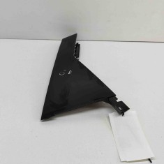 Ornament vertical ușă dreapta spate FORD KUGA III DFK 2023 OEM: LV4B-S254A42-AA,LV4B-S254A42-AB,LV4B-S254A42-AC 26585035