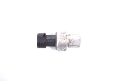 Senzor de presiune aer condiționat IVECO DAILY VI Flatbed 2015 OEM: 51768499 12137413 foto