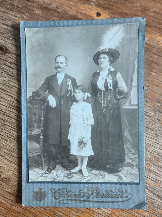 Fotografie pe carton Cabinet Portrait / C1DP