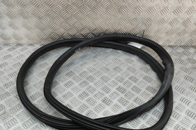 Garnitura ușă dreapta față JEEP Avenger J2 2024 OEM: 52237877 | 29050163 foto