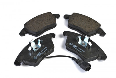 Set placute frana,frana disc VW CADDY III Combi (2KB, 2KJ, 2CB, 2CJ) (2004 - 2016) ABE C1A024ABE foto