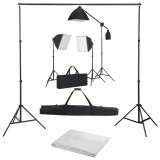 Cumpara ieftin Kit foto studio,3 lumini softbox,suport fundal 2x3m,3x bec 150W, panza fundal alb 2x3m, macara + geanta transport, Dactylion