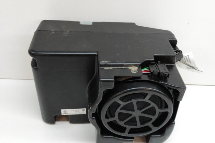 Subwoofer AUDI Q4 Sportback F4N 2022 OEM: 11A035621B | 23882024