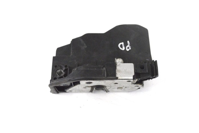 &Icirc;ncuietoare ușă dreapta față MINI COUNTRYMAN R60 2011 OEM: 7283630 15370067
