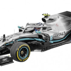 Macheta Oe Mercedes-Benz Amg Petronas Formula One Valtteri Bottas Sezonul 2019 1:18 Argintiu B66960568