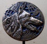 I.076 INSIGNA STICKPIN S/V SH&Auml;FERHUNDE VEREIN ASOCIATIA CHINOLOGICA CAINE 16mm