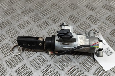 Butuc de contact VW GOLF VII 5G1, BQ1, BE1, BE2 2017 OEM: 1K0905851,1K0953527D | 28246600 foto