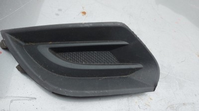 Grila bară față dreapta Opel Corsa E foto