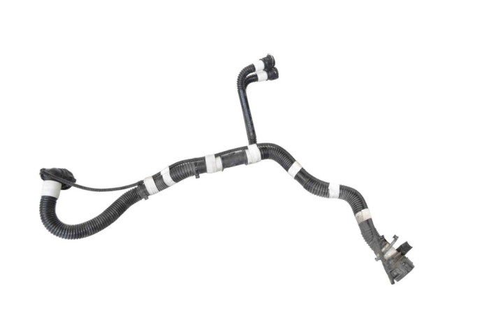 Furtun de lichid de răcire TESLA MODEL 3 2020 OEM: 1101579-00-A 25423881