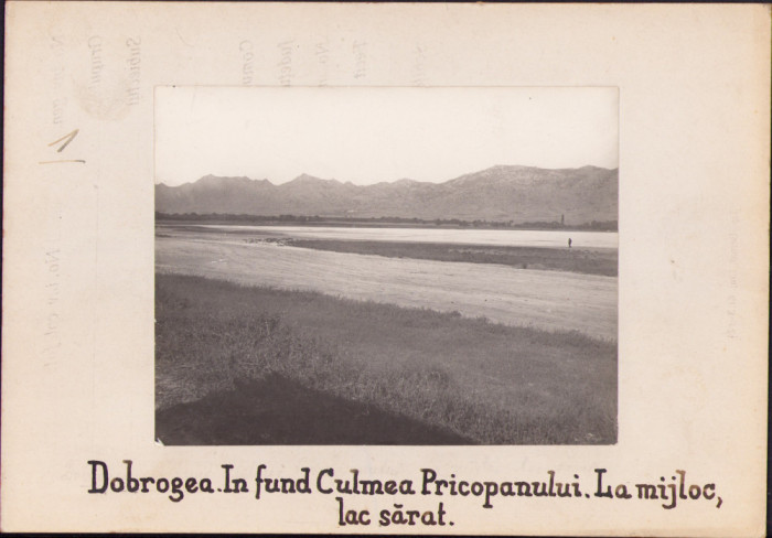 HST G53N Dobrogea, &icirc;n fund Culmea Pricopanului, la mijloc lac sărat, anii 1920