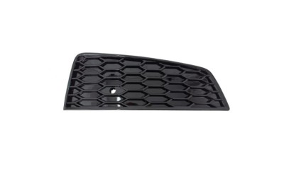 Grila bara protectie, spoiler Audi Q3 (8u), 01.2015-08.2018, model: S-Line, montare fata, dreapta, gaura senzor parcare, RapidAuto foto