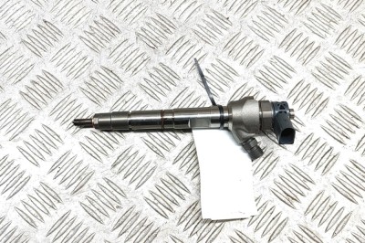 Injector de combustibil SKODA OCTAVIA III Combi 5E5 2019 OEM: 04L130277AC,0445110469 27760302 foto