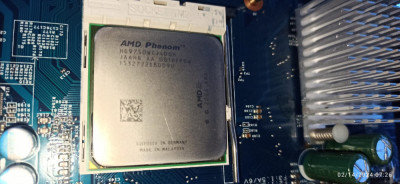 Procesor AMD Phenom 9750 Quad-core, socket AM2+ foto
