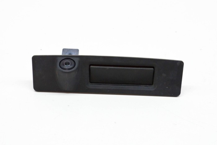 Camera de marșarier TESLA MODEL Y 2020 OEM: 1095949-00-E | 13828549