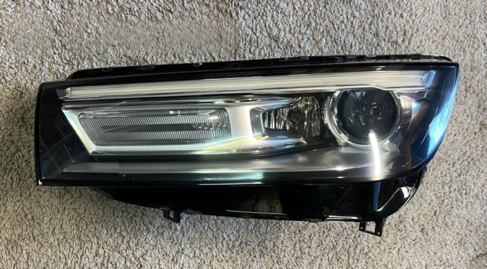 Audi Q5 SQ5 Headlight/headlamp F00HTA300102 80A941005 LE14A6349