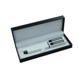 Set cadou stilou + pix Office-Cover, metalic, alb perlat cu negru cutie neagra