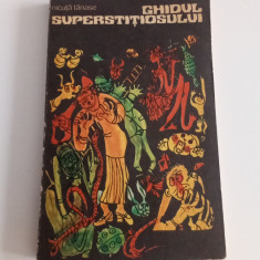 GHIDUL SUPERSTITIOSULUI - NICUTA TĂNASE