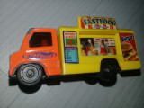 Masinuta metalica veche food truck,Macheta auto FASTFOOD,Burger,7,5 cm lungime