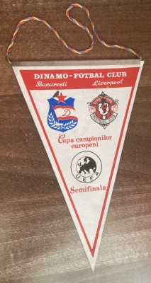 D9 119 - fanion - sport - fotbal - Dinamo Bucuresti - FC Liverpool - CCE - 25 aprilie 1984 foto