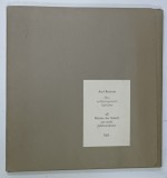 DAS WOHLTEMPERIERTE ALPHABET - 26 MEISTER DER SCHRIFFT AUS SECHS JAHRHUNDERT ( AFABETUL BINE TEMPERAT - MAESTRII AI SCRISULUI CALIGRAFIC ) von AXEL