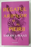 REGATUL ARIPILOR SI AL PIEIRII de SARAH J . MAAS , 2026 *MICI DEFECTE