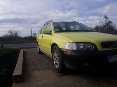 Volvo V40 din 2004 foto