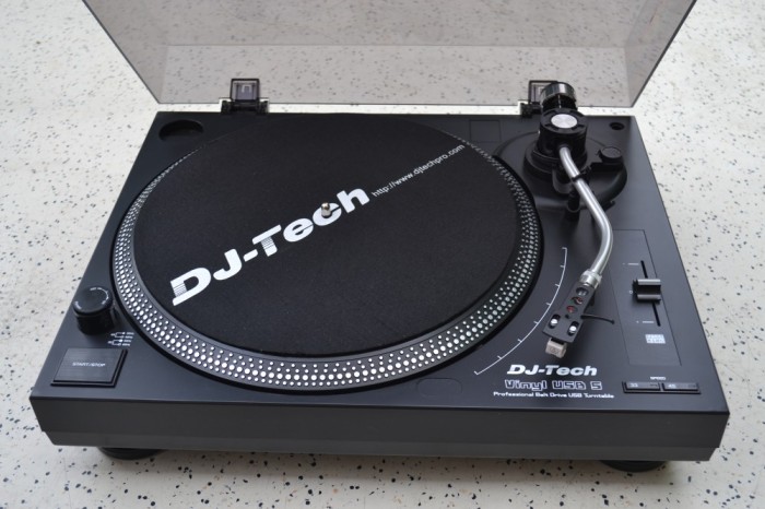 Pick up DJ Tech Vinyl USB 5