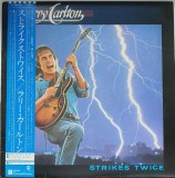 Vinil LP PROMO ! FIRST PRESS !! "Japan Press" Larry Carlton &ndash; Strikes Twice (EX)